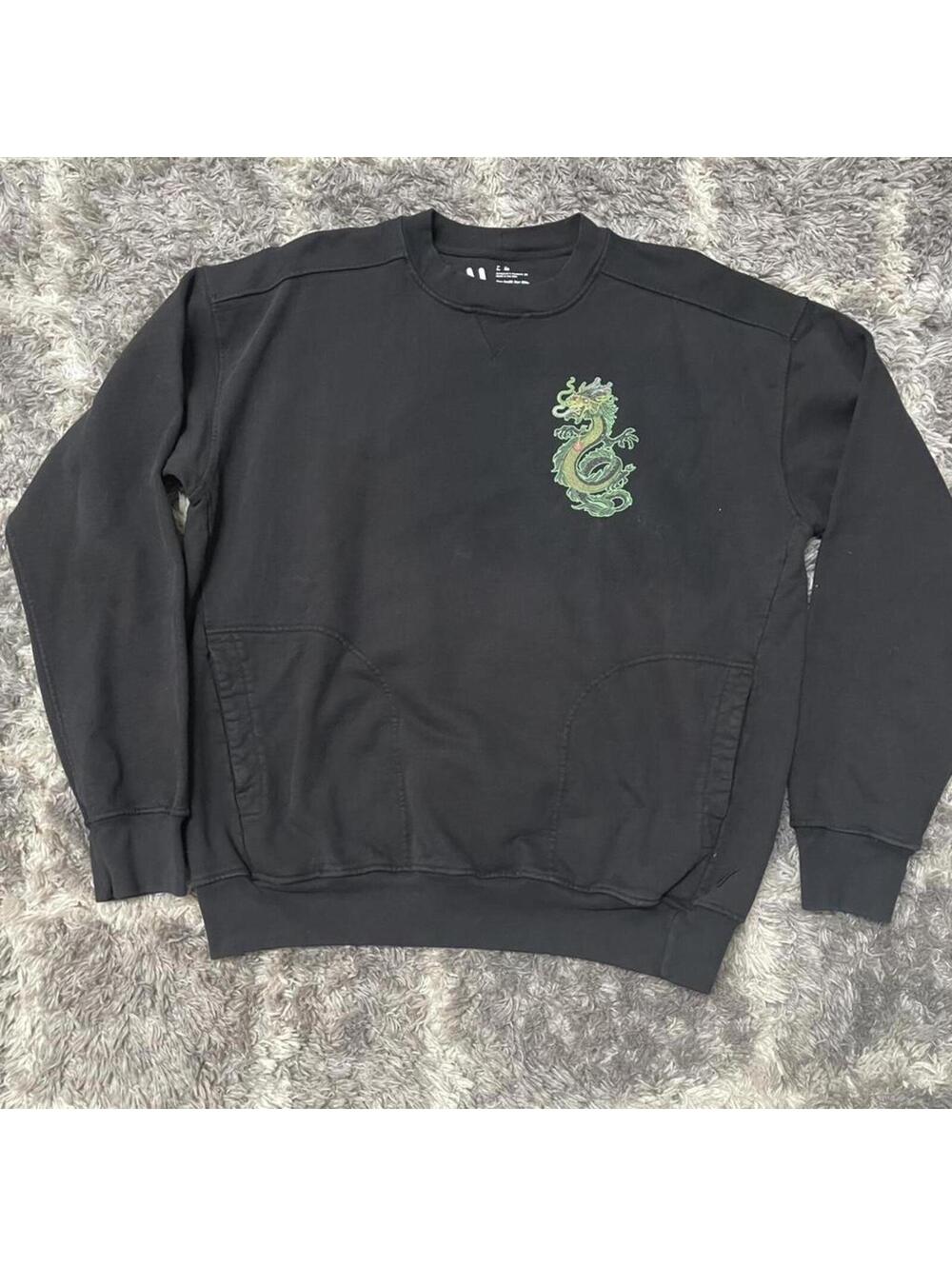 Men's Black Sweatshirt